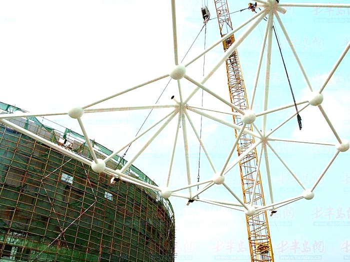 黄骅体育馆网架安装