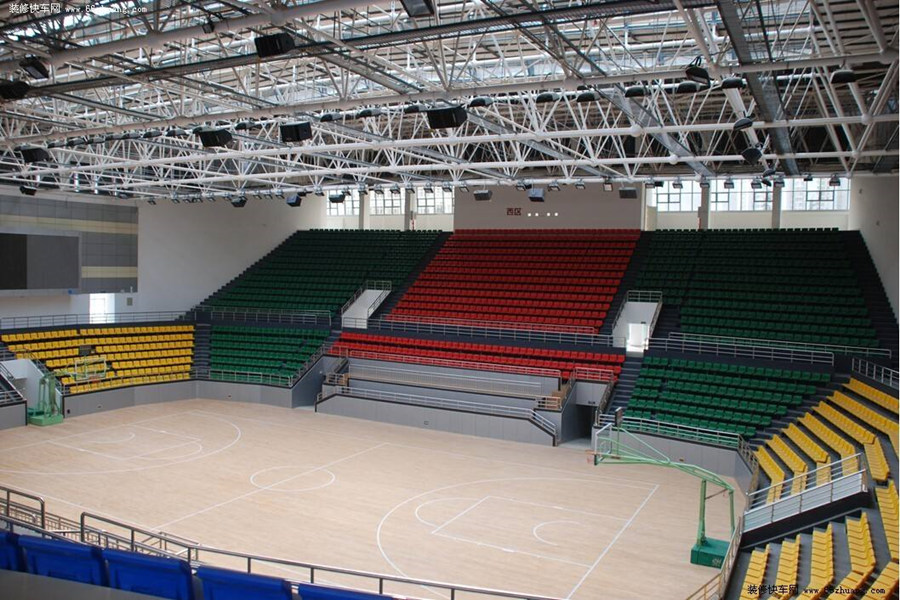 黄骅羽毛球场网架工程
